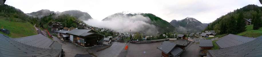 https://app.webcam-hd.com/tnm/ibox/ftpcam/small_champagny_village.jpg